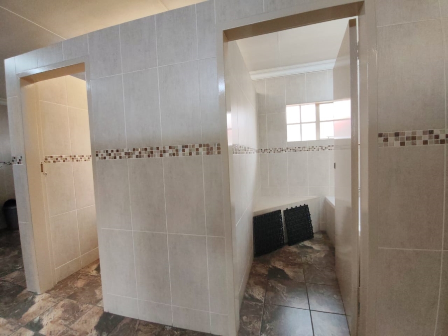 3 Bedroom Property for Sale in Louterwater Free State